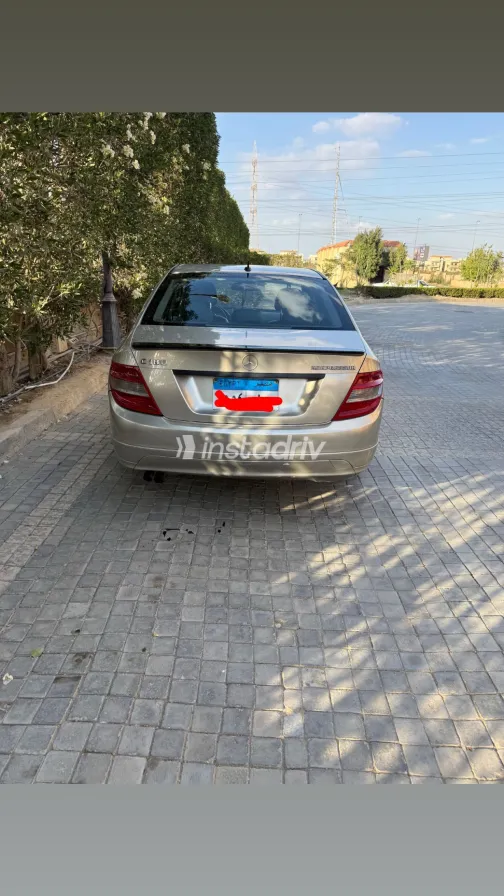 مرسيدس C 180 2010 أبيض مستعملة للبيع - 5