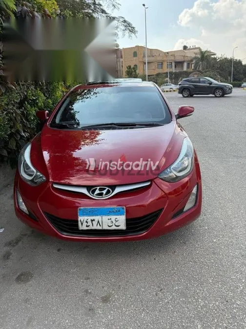 هيونداي إلنترا 2016 أحمر مستعملة للبيع - 6