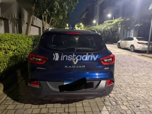 رينو كادجار 2018 أزرق غامق مستعملة للبيع - 1