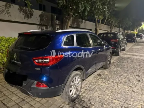 رينو كادجار 2018 أزرق غامق مستعملة للبيع - 2