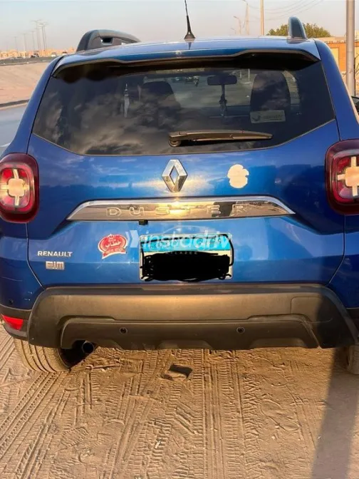 رينو داستر 2022 أزرق مستعملة للبيع - 4