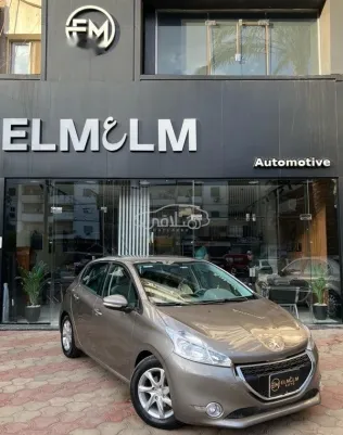 بيجو 208 2015 بيج مستعملة للبيع