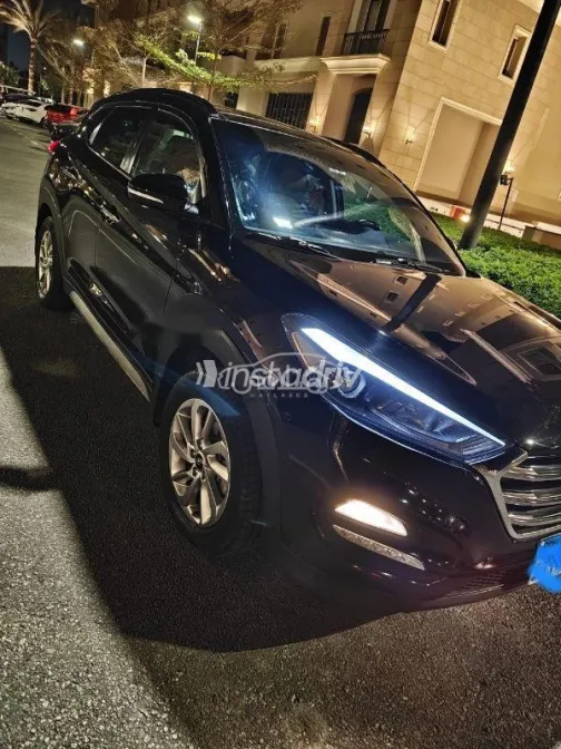 Hyundai Tucson GDI 2017 Black Used for Sale - 1