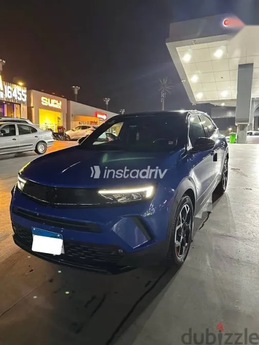 اوبل موكا 2022 أزرق غامق مستعملة للبيع - 3