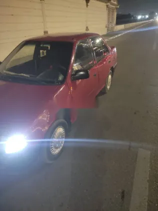 سوزوكى سويفت 1998 أحمر مستعملة للبيع