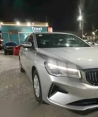 جيلي امجراند 2025 فضي جديدة للبيع