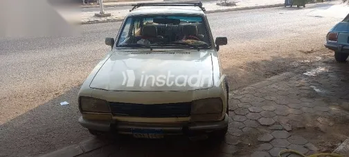 بيجو 504 1979 بيج مستعملة للبيع - 1