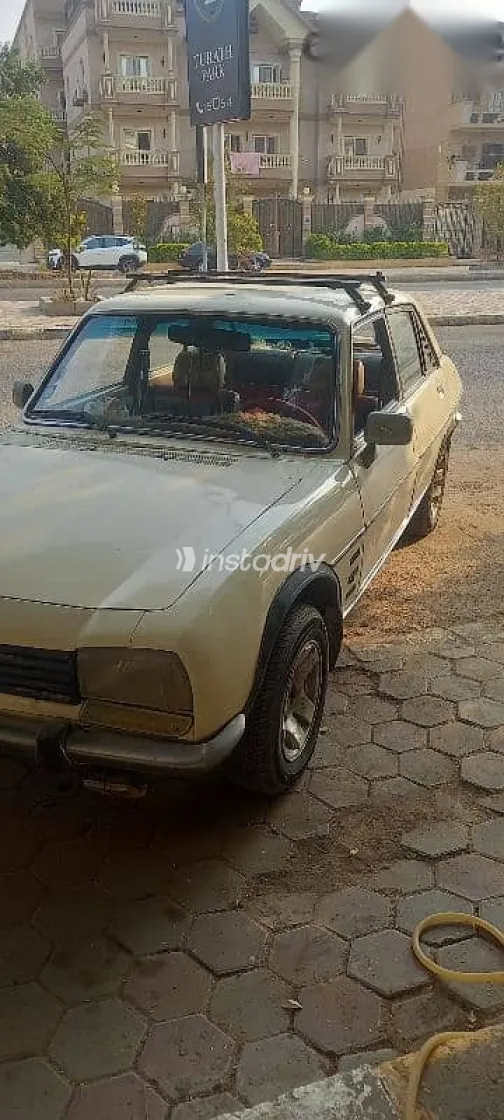 بيجو 504 1979 بيج مستعملة للبيع - 8