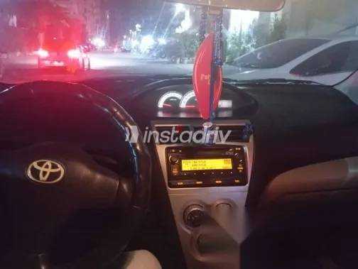 تويوتا ياريس 2007 أحمر مستعملة للبيع - 5