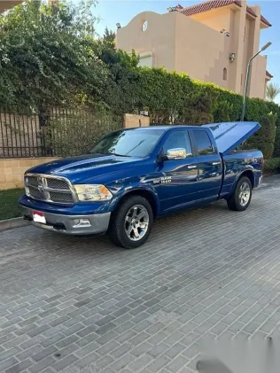 دودج رام 2011 أزرق غامق مستعملة للبيع