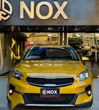 كيا اكسيد 2022 ذهبي مستعملة للبيع