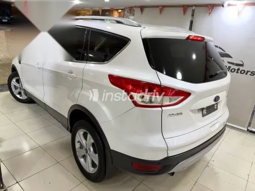 فورد كوجا 2015 أبيض مستعملة للبيع - 6