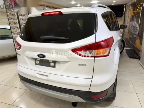 فورد كوجا 2015 أبيض مستعملة للبيع - 9