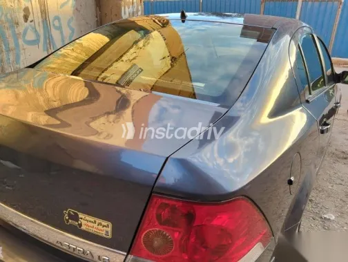 اوبل أسترا 2009 رمادي مستعملة للبيع - 7