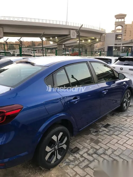 رينو تاليانت 2026 أزرق غامق جديدة للبيع - 2