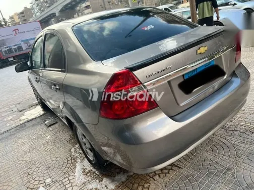 شيفروليه افيو 2016 فضي مستعملة للبيع - 3