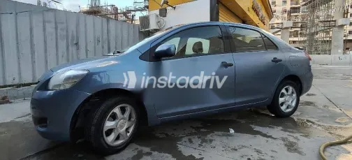تويوتا ياريس 2007 أزرق غامق مستعملة للبيع - 7