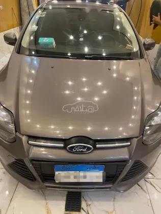 فورد فوكس 2014 رمادي مستعملة للبيع