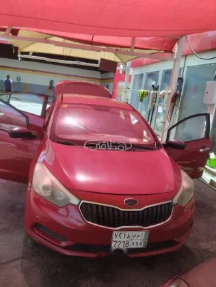 Kia Cerato 2014 Red Used for Sale
