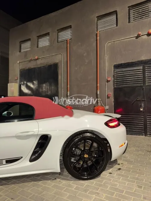 Porsche Boxster 2024 White Used for Sale - 5