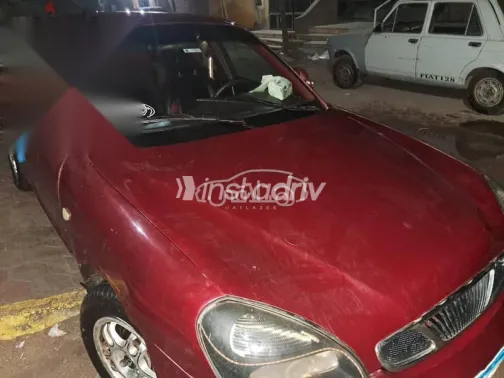 Daewoo Nubira 2002 Burgundy Used for Sale - 5