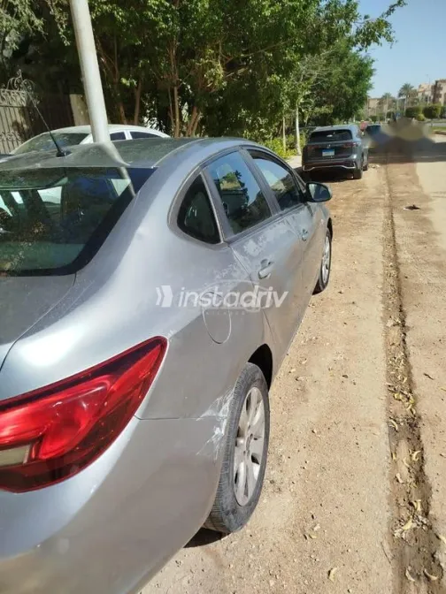 Opel Astra 2014 Silver Used for Sale - 2