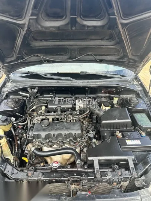 هيونداي فيرنا 2008 أسود مستعملة للبيع - 2