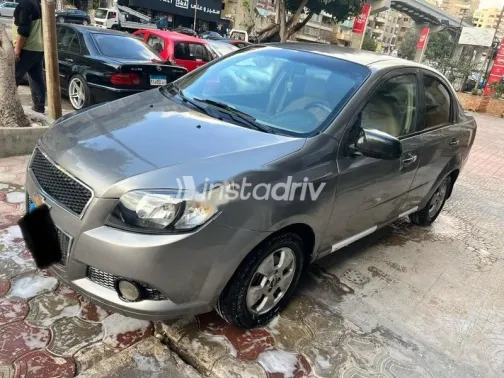Chevrolet Aveo 2016 Silver Used for Sale - 4