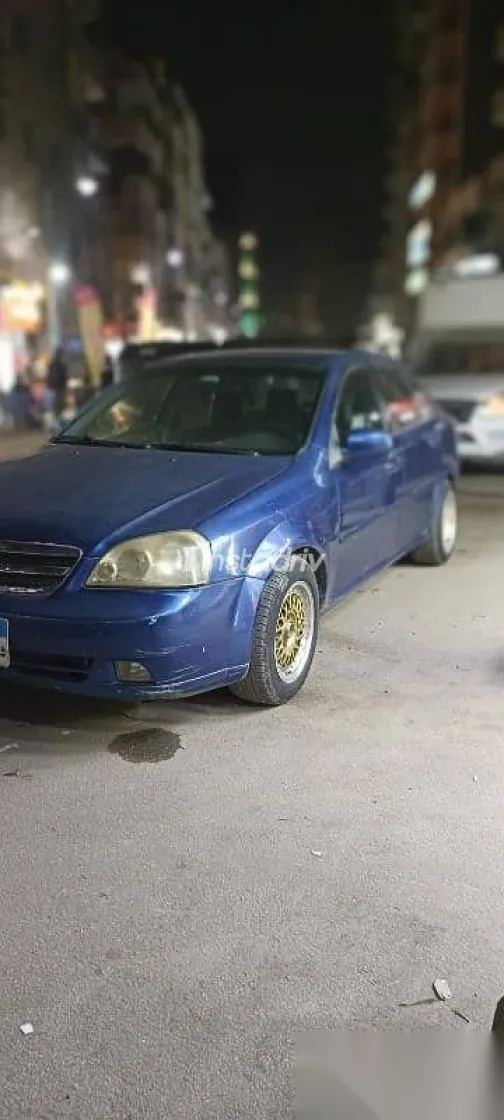 شيفروليه أوبترا 2008 أزرق غامق مستعملة للبيع - 1