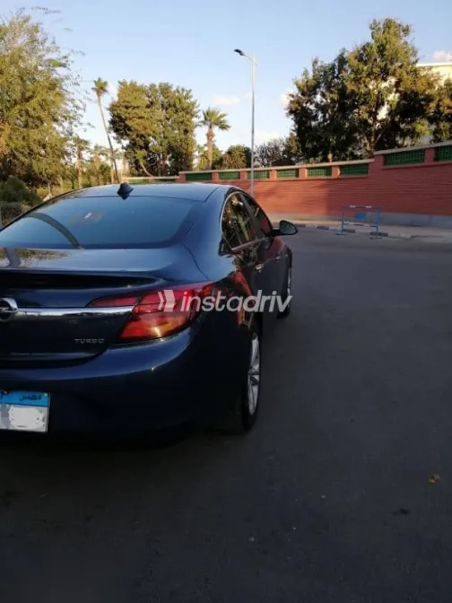 اوبل أنسيجنيا 2017 أزرق غامق مستعملة للبيع - 6