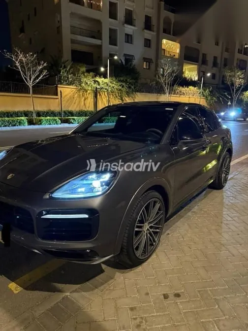 Porsche Cayenne 2020 Gray Used for Sale - 5