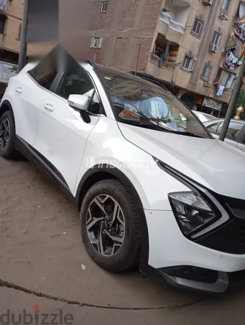 كيا سبورتاج 2023 أبيض مستعملة للبيع - 1