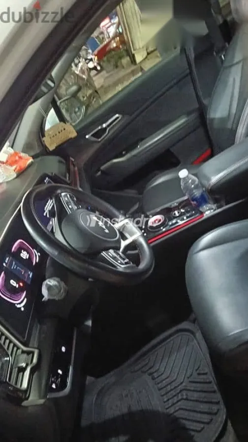 كيا سبورتاج 2023 أبيض مستعملة للبيع - 3