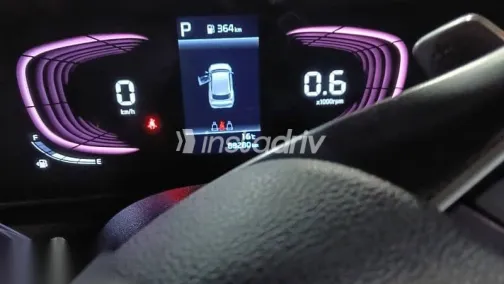 كيا سبورتاج 2023 أبيض مستعملة للبيع - 8