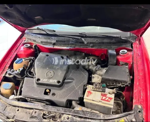 سكودا اوكتافيا A4 1998 أحمر مستعملة للبيع - 1