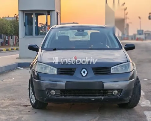 Renault Megane 2005 Silver Used for Sale - 1