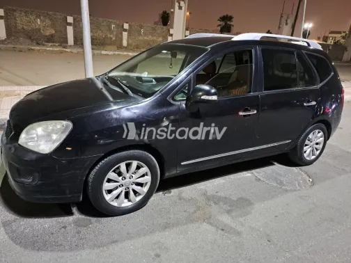 كيا كارينز 2012 أسود مستعملة للبيع - 2