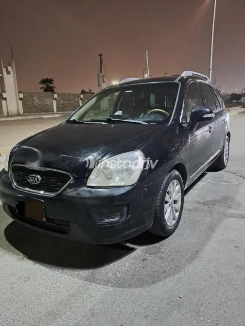 كيا كارينز 2012 أسود مستعملة للبيع - 5