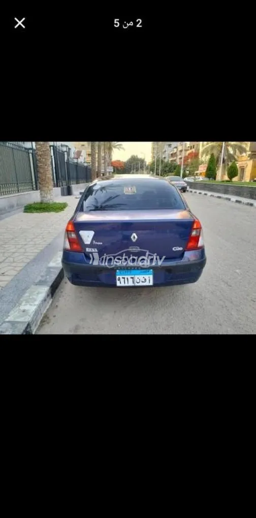 رينو كليو 2006 أزرق غامق مستعملة للبيع - 2