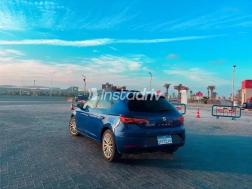 سيات ليون 2020 أزرق مستعملة للبيع - 2
