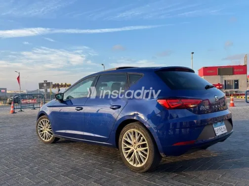 سيات ليون 2020 أزرق مستعملة للبيع - 3