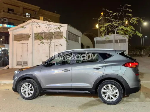 هيونداي توسان 2020 أبيض مستعملة للبيع - 2