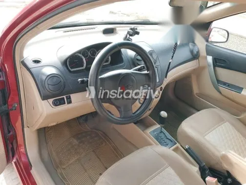 شيفروليه افيو 2015 أحمر مستعملة للبيع - 7