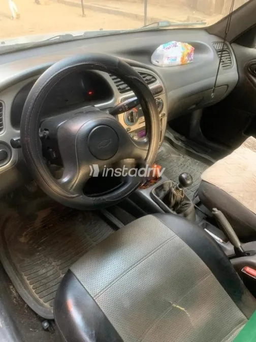 شيفروليه لانوس 2010 أبيض مستعملة للبيع - 2