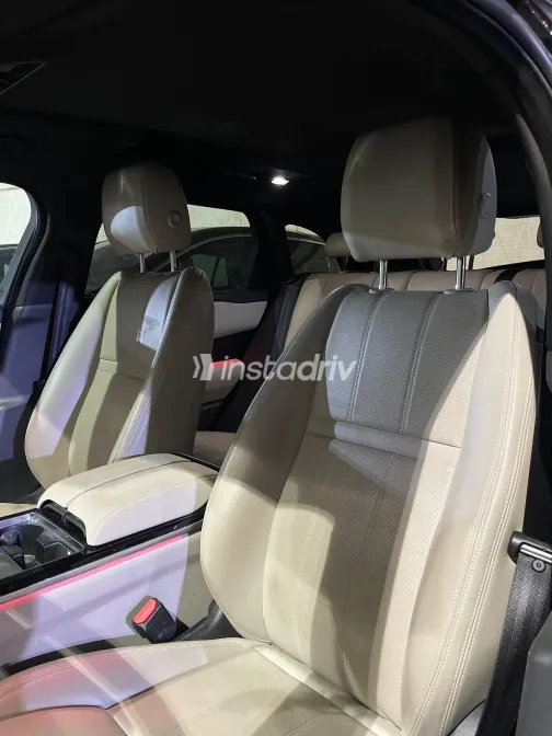 Land Rover Velar 2022 White Used for Sale - 8