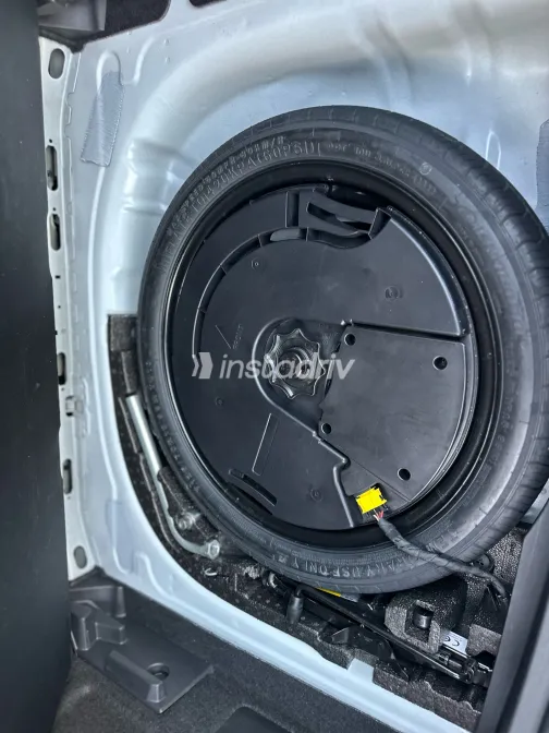 كوبرا فورمينتور 2023 أبيض مستعملة للبيع - 4