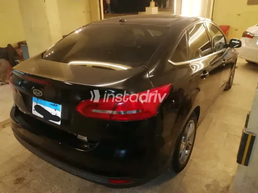 فورد فوكس 2018 أبيض مستعملة للبيع - 8