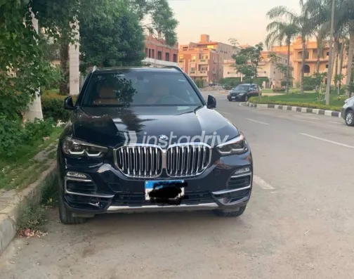 بي ام دبليو X5 2020 أبيض مستعملة للبيع - 3