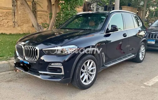 بي ام دبليو X5 2020 أبيض مستعملة للبيع - 5