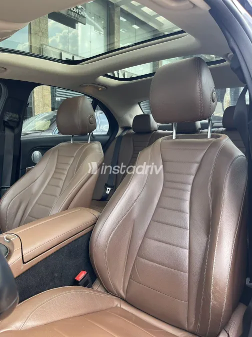 مرسيدس E 300 2021 أبيض مستعملة للبيع - 6